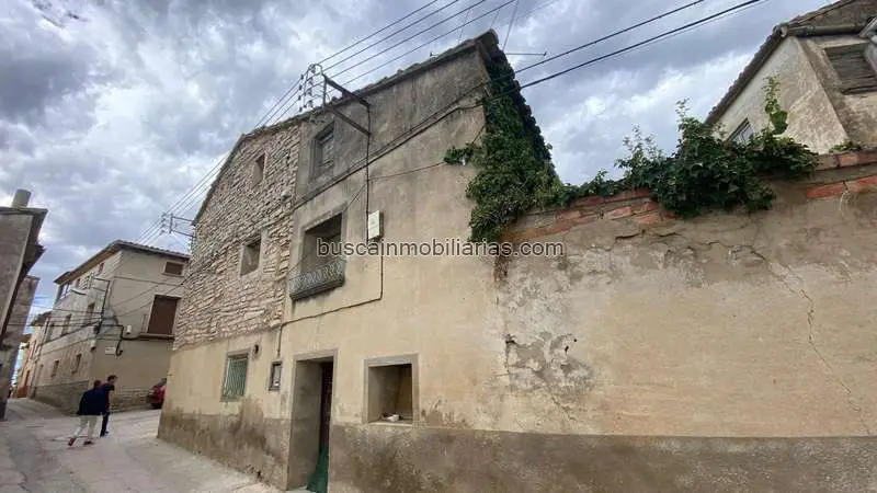 Parcela Rustica con Dos Casas en Almudevar para Rehabilitar
