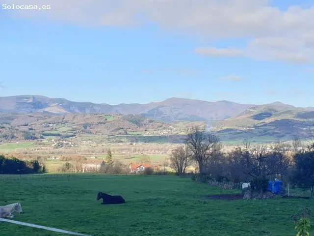 Casa para reformar con terreno en Villasana de Mena