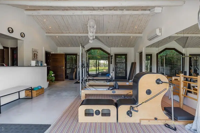 Villa de Lujo en Benahavis 6 Dormitorios Piscina Privada Gimnasio