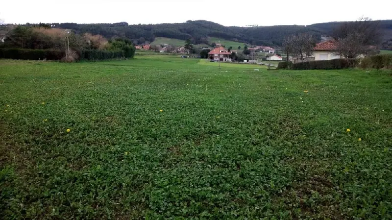 Venta Terreno en Güemes, Ajo - Ref: 00803