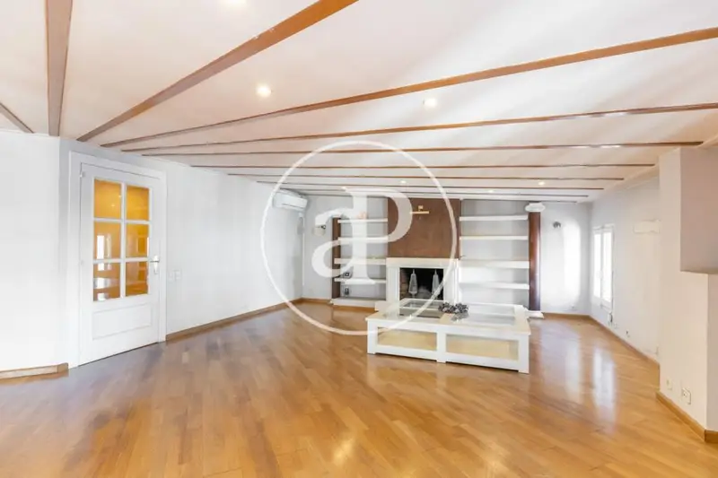 Piso 246m2 Dreta Eixample  Barcelona  2 Habitaciones  Suite