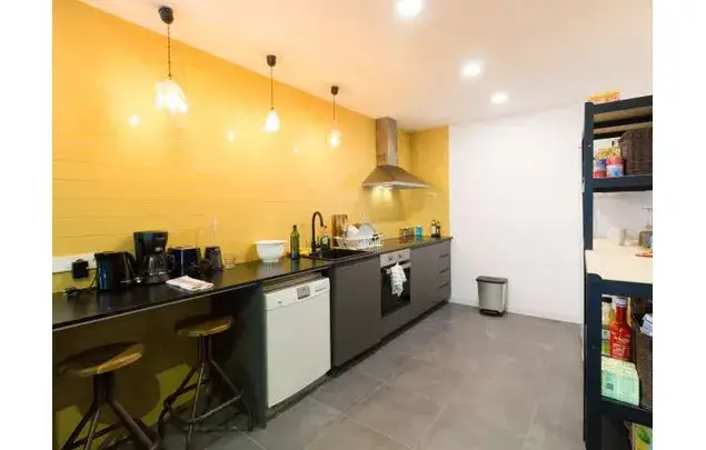 Estudio Amueblado en Gracia Barcelona Ideal Teletrabajo