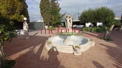 Chalet en Crevillent Partida Boch 4 habitaciones piscina jardin