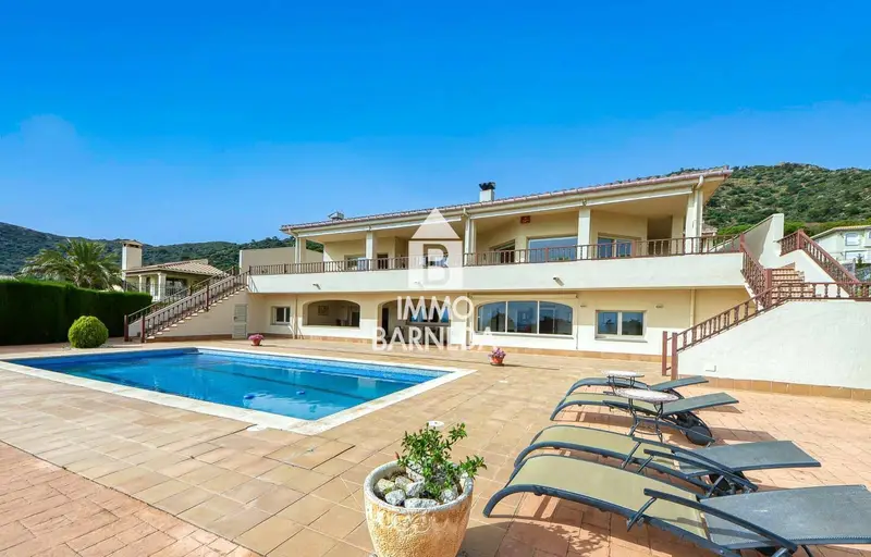 Chalet en Venta en Pau Girona Vistas al Mar