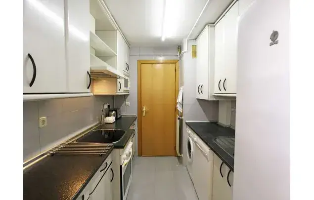 Alquiler Habitaciones Amuebladas Madrid 100m²