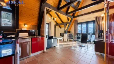 Atico en Sierra Nevada con 2 plazas de aparcamiento y trasteros
