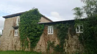 Casa Rústica en Venta en A Aldea Ramirás