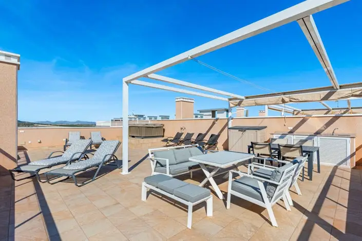 Ático de Lujo en Villamartín 3 Dormitorios 2 Baños Terrazas Jacuzzi