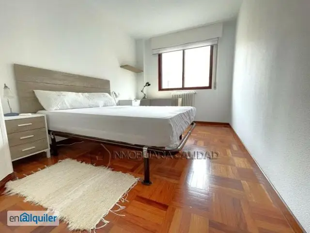 Piso Amueblado 70m² con Garaje y Ascensor