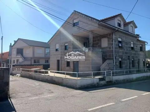 Casa de Piedra con 6 Dormitorios en Vigo