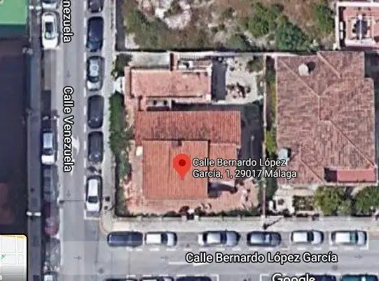 Chalet en Pedregalejo Este Malaga Jardin Barbacoa 6 Dormitorios