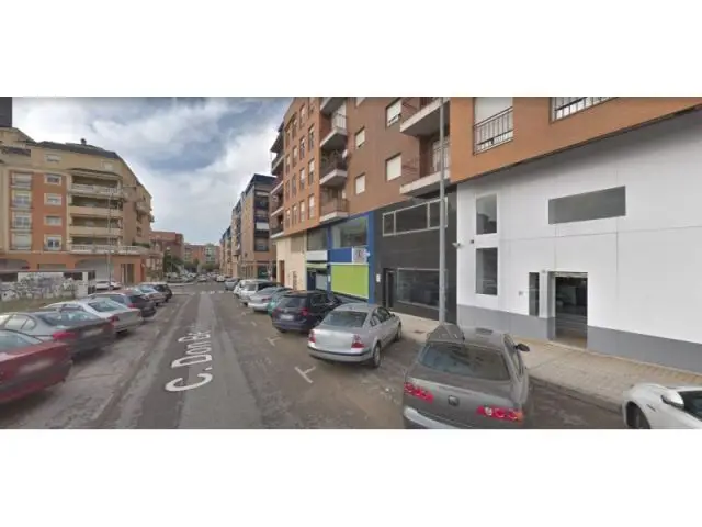 Local en Venta Cerro Del Viento 185m2 Dos Plantas