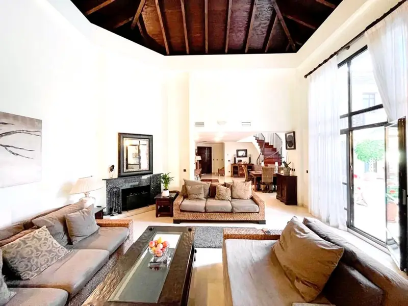 Villa de Lujo 3 Dormitorios Puerto Banus Alquiler