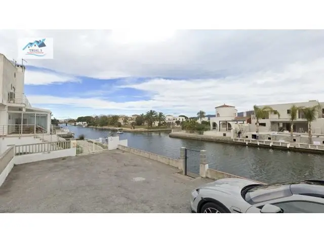 Adosado en Port Currican Empuriabrava Oportunidad Remate