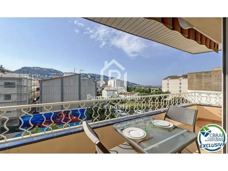 Apartamento en venta en Roses cerca de la playa