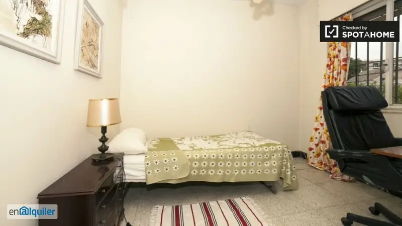 Alquiler Habitaciones Casa 5 Dormitorios Heliópolis