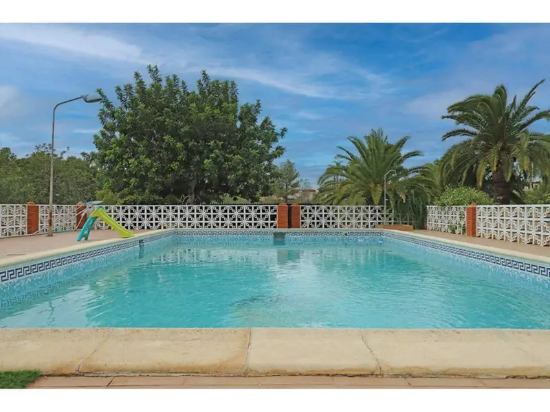 Chalet en Venta Montserrat Valencia