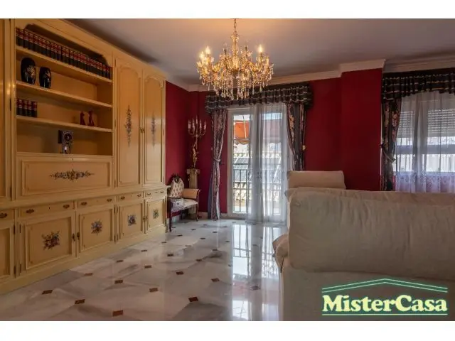Exclusivo Piso Centro 2 Dormitorios 2 Baños Vestidor Balcon Ascensor