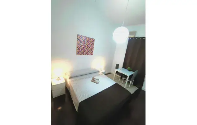 Habitaci
ón 117m
² Alquiler Almer
ía