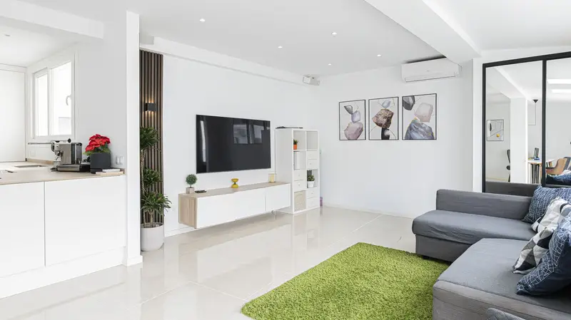 Piso de 3 Dormitorios en venta Benalmádena Pueblo, España