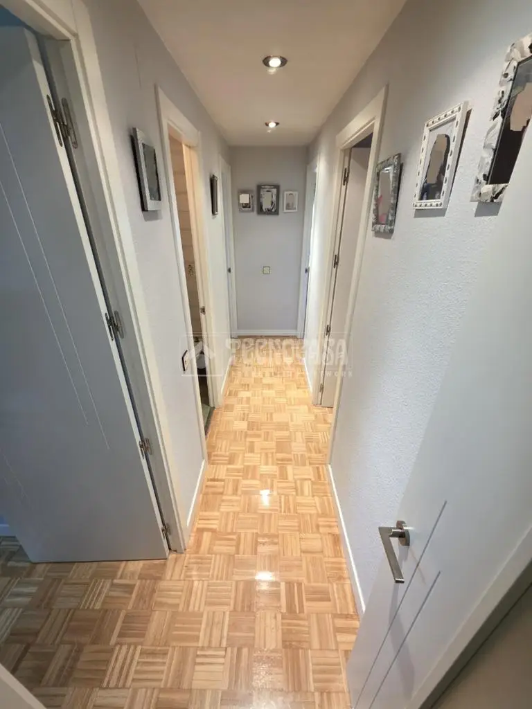 Piso en Venta Coslada 4 Dormitorios 2 Banos 117m2 Terraza