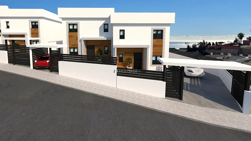 Villa en venta Fuengirola obra nueva piscina privada vistas al mar