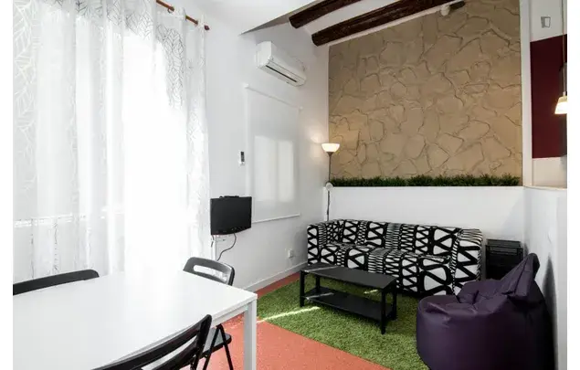 Apartamento 2 Dormitorios Barcelona Estudiantes