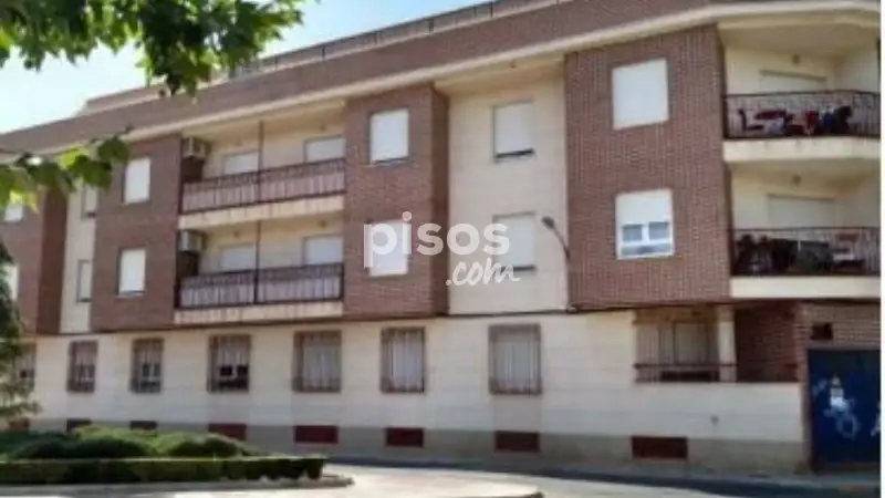 Piso en venta en Calle de la Luz Valdepe						ñas Ciudad Real