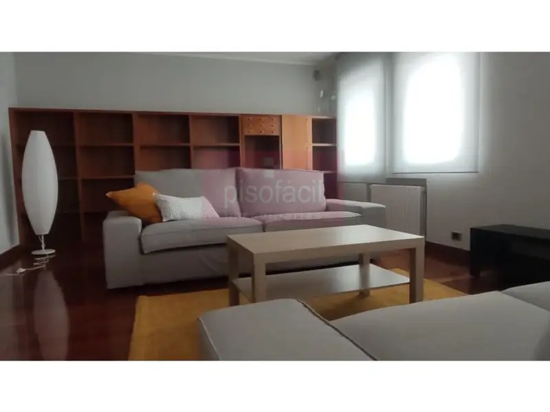 Alquiler Apartamento Lugo Centro Muralla Romana Garaje Trastero