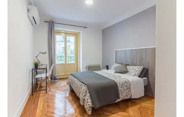 Habitacion amueblada en Chueca Madrid cerca del metro