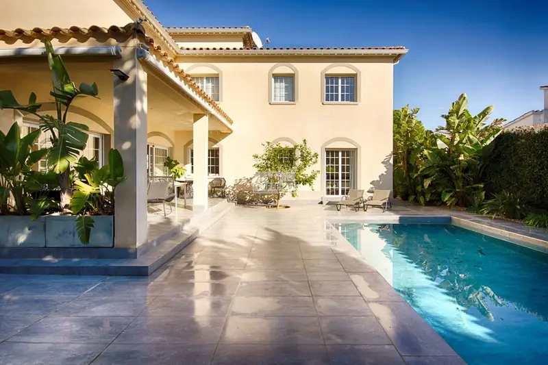 Casa en venta Empuriabrava cerca del canal principal