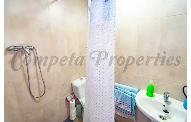 Alquiler Apartamento 1 Dormitorio 40m² Cómpeta