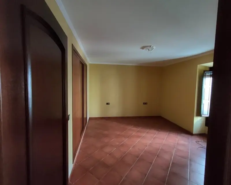 Piso de 271 m² en Azuaga