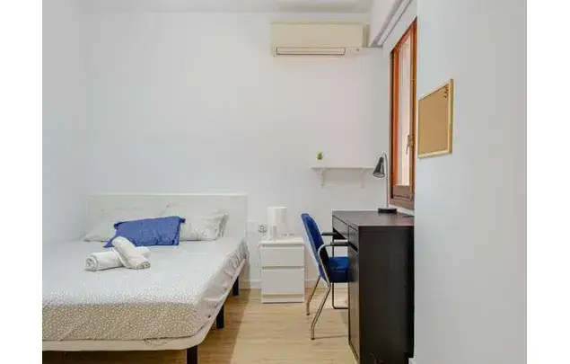 Apartamento 6 Dormitorios 130m² Burjassot Moderno Cerca Parque