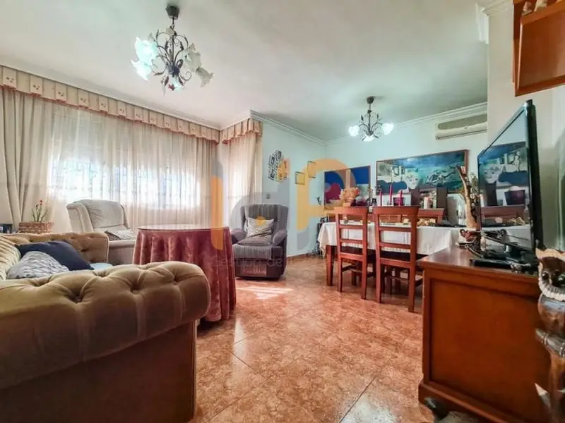 Venta Piso 3 Dormitorios Huercal Overa Garage Ascensor