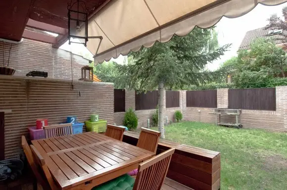 FABULOSO CHALET ADOSADO EN EL SOTO DE LA MORALEJA, CERCA DE TODOS LOS COLEGIOS