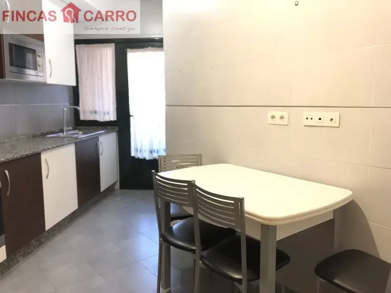 Alquiler Piso con Garaje Pontevedra - Disponible Marzo 2025