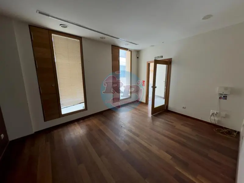 Venta Casa Ponferrada Dos Viviendas Posible Hostal