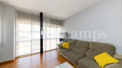 Pis en venta en Sabadell 3 habitaciones 2 baños