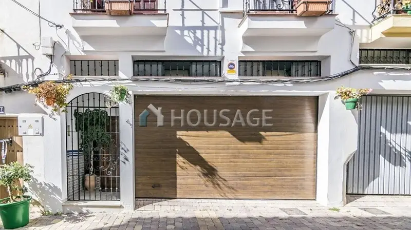Villa en venta en Estepona 5 dormitorios 3 baños