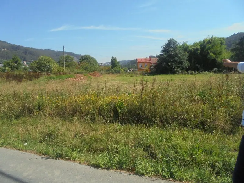 Solar en Venta Neda 21m2 Frente a Via Publica