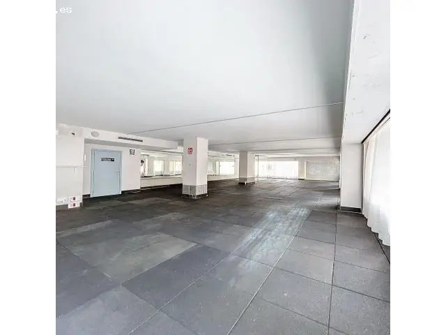 Oficina en Alquiler en Barcelona Les Corts 180m2