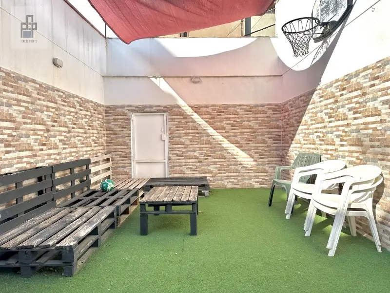 Venta Casa Lujosa Sant Boi Llobregat 174m2 Garaje 4 Coches Terraza