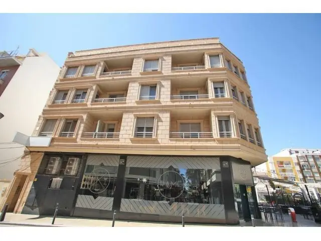 Se Venden 4 Plantas Edificio Centro Torrevieja
