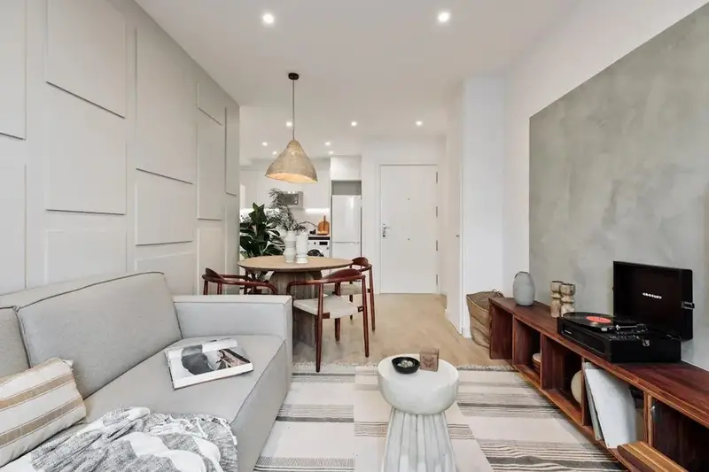 Apartamento en Alquiler Barcelona 2 Dormitorios 1 Ba
jo