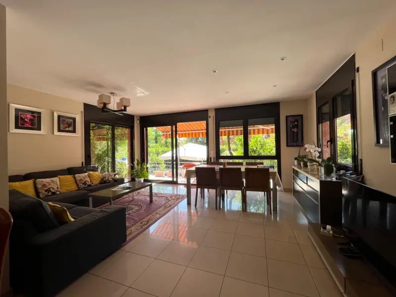 Chalet en venta en Les Comes Igualada