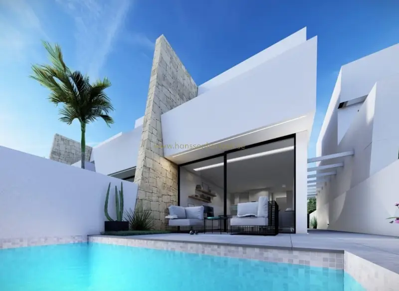 Villa en Santiago de la Ribera con Piscina Privada