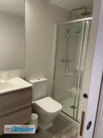 Alquiler Piso 79m2 Eixample 3 Dormitorios 2 Baños Ascensor