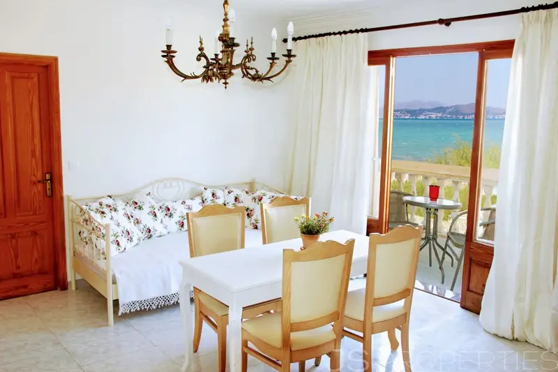 Casa en Son Serra de Marina con Vistas al Mar y Licencia Turistica