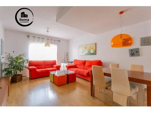 Preciosa Casa En Armilla, Zona Centro Comercial Nevada